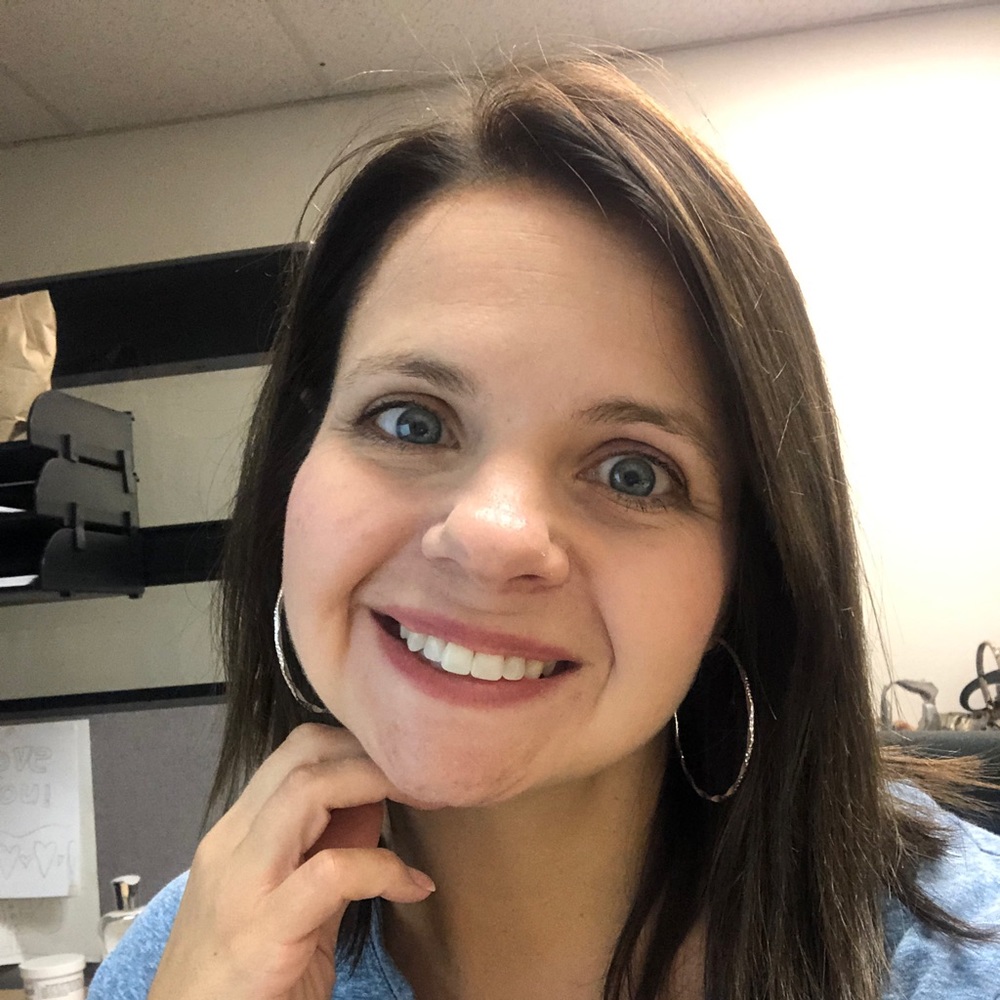 Meet your Posher, Brooke